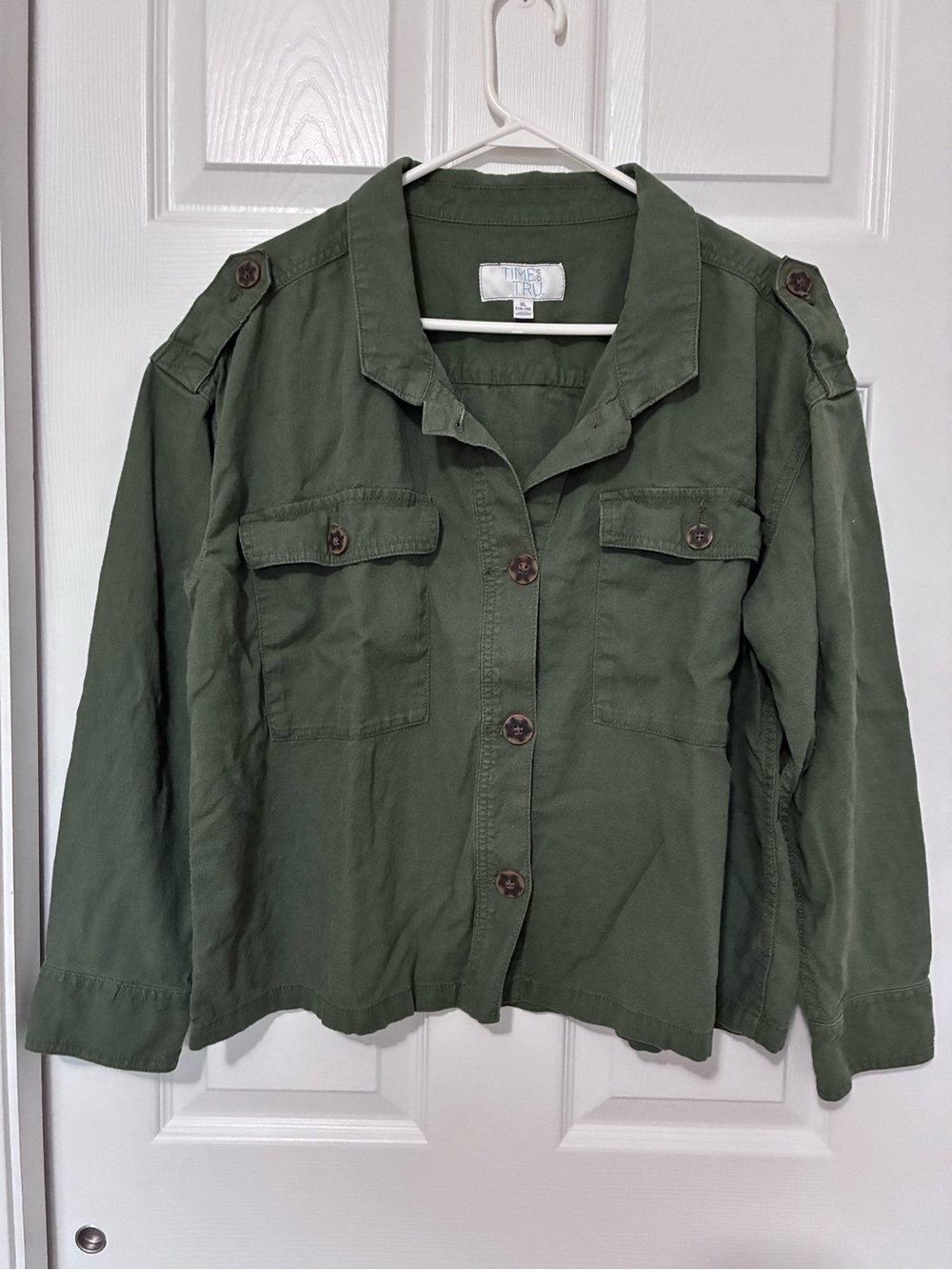 Time and Tru olive green linen blend utility shirt jacket women’s size XL